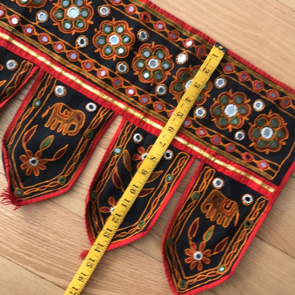 Fabric wall hanging - Picture 8 of 11